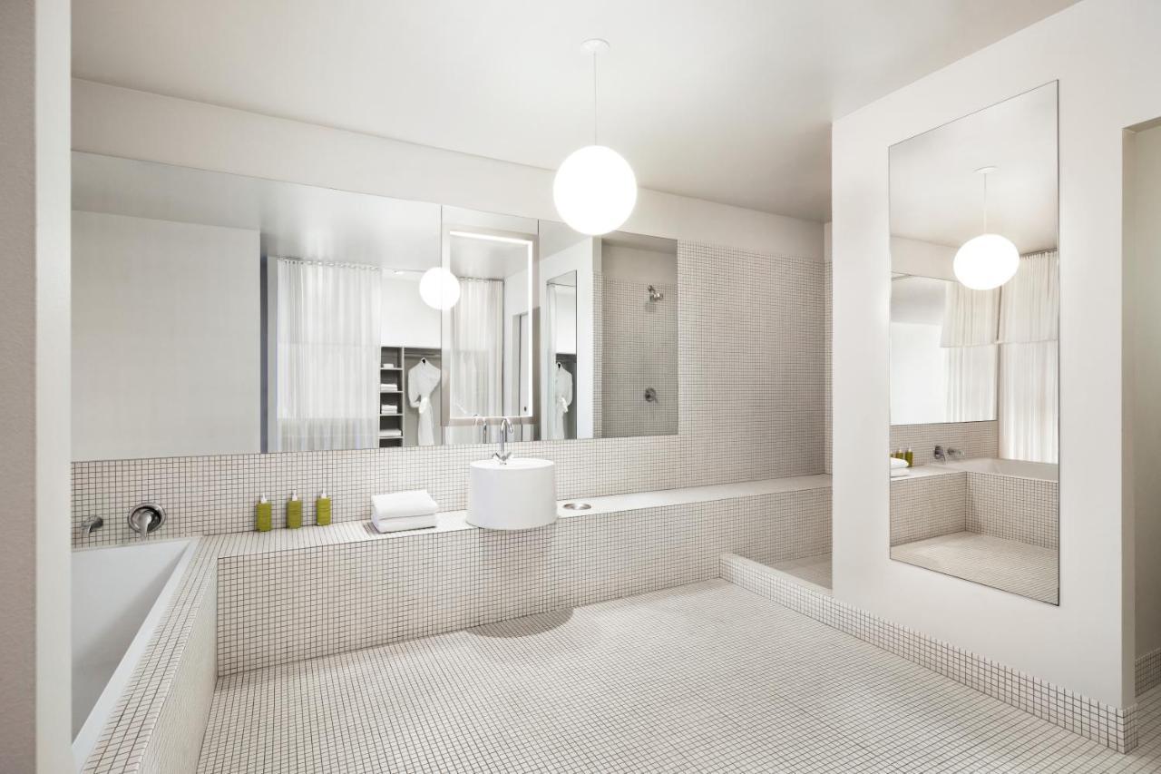 The Delphi 4* Los Angeles
